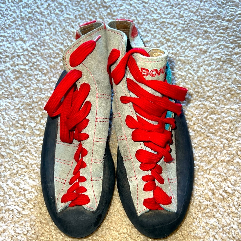Boreal bomb climbing shoes in great shape